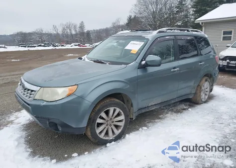 2011 Subaru Forester 2.5X Limited из США, поврежденный, VIN JF2SHBEC1BH739531